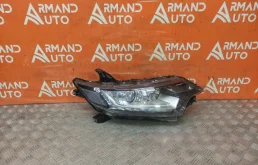 Фара MItsubishi Outlander 2015-2023 8301C854 3, правая