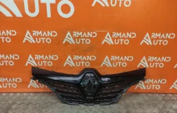 Решетка радиатора RENAULT Kaptur 2016-2020 623107303R 1