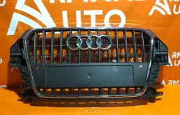 Решетка радиатора Audi Q3 2011-2014 8U0853651HVMZ 1 8U