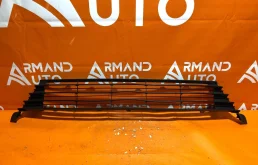 Решетка бампера Toyota Corolla 2015-2019 5311202690 11 E160 E170 E180, передняя