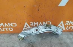 Кронштейн фары верхний Mitsubishi Outlander 2012-2023 5256C260 3, правый