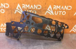 Кронштейн бампера Volkswagen Passat 2011-2015 3AA807178 B7, передний правый