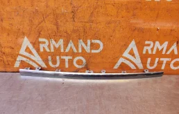 Накладка решетки радиатора верхняя Volkswagen Touareg 2010-2014 7P6853651AZLL 2, левая