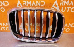 Решетка радиатора BMW X3 2017-2021 51137464932 G01, правая