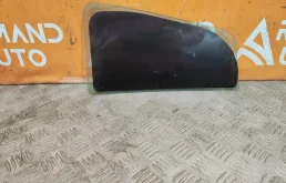 Стекло двери глухое Renault Sandero 2013-2022 822638549R 2, заднее левое