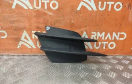 Решетка бампера MERCEDES C-Class 2018-2021 A2058857202 W205, передняя левая