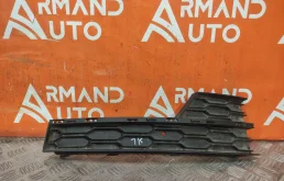 Окантовка птф Skoda Octavia 2017-2020 5E0807682G9B9 3 A7 (5E), правая