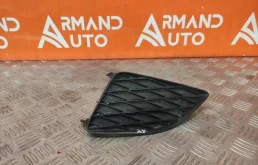 Решетка бампера Toyota Corolla 2006-2013 8148212060 10 E140 E150, передняя левая