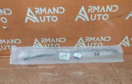 Кронштейн молдинга лобового стекла Ford Focus 2011-2019 2002777 3, правый
