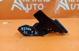 Кронштейн фонаря внешнего Lexus NX 2014-2021 5256278010 1, правый