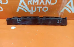 Кронштейн бампера Skoda Fabia 2007-2014 5J6807864 2 5J, задний правый