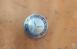 Колпак ступицы колеса Mercedes C-Class A1714000025 W204