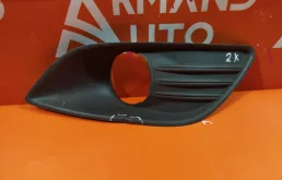 Окантовка птф Ford Focus 2008-2011 1528560 2, правая