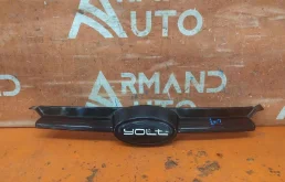 Решетка радиатора Ford Focus 2011-2015 2049686 3