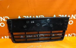 Решетка бампера Ford Focus 2011-2015 1719219 3, передняя