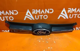 Решетка радиатора Ford Focus 2011-2015 2048467 3