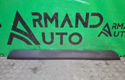 Накладка двери багажника нижняя Toyota RAV4 2018-нв 768020R070 5 XA50