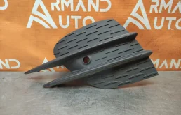 Решетка бампера Mercedes E-Class 2020-2023 A2138858904 W213, передняя левая
