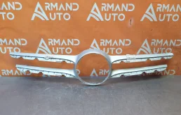 Накладка решетки радиатора Mercedes C-Class 2014-2018 A2058880160 W205