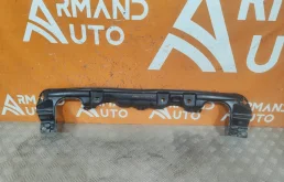 Кронштейн бампера нижний Toyota Fortuner 2015-нв 52129KK010 2, передний