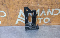 Крюк замка капота Mercedes CLS-Class 2010-2017 A2188800064 C218