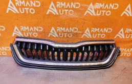 Решетка радиатора Skoda Rapid 2020-2023 60U8536689B9 2