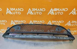 Решетка бампера Mercedes E-Class 2016-2020 A2138856900 W213, передняя
