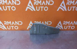 Кронштейн усилителя бампера верхний Mitsubishi Outlander 2012-2023 6400D581 3, передний левый
