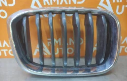 Решетка радиатора BMW X3 2017-2021 51137397466 G01, правая
