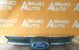 Решетка радиатора Ford Focus 2011-2015 2048467 3