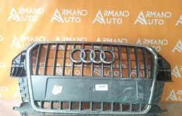 Решетка радиатора Audi Q3 2011-2014 8U0853651H1QP 1 8U