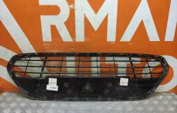 Решетка бампера FORD Mondeo 2010-2014 1724261 4, передняя