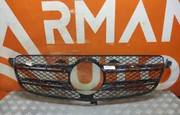 Решетка радиатора Mercedes M ML GLE-Class 2015-2018 A1668880260 W166