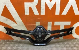 Решетка радиатора Renault Fluence 2013-2017 623108841R 1