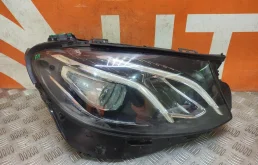 Фара Mercedes E-Class 2016-2020 A2139066601 W213, правая
