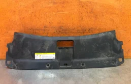 Кожух замка капота Audi Q3 2011-2014 8U0807081B 1 8U