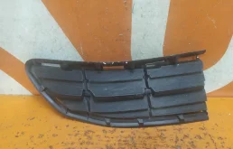 Решетка бампера Toyota RAV4 2012-2015 5312842020 4 CA40, передняя левая