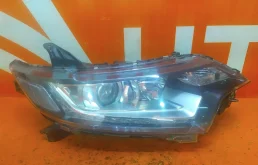 Фара Mitsubishi Outlander 2015-2023 8301C854 3, правая