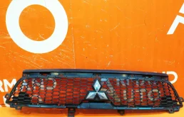 Решетка радиатора Mitsubishi Outlander 2009-2013 6402A198 2 XL