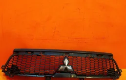 Решетка радиатора Mitsubishi Outlander 2009-2013 6402A198 2 XL