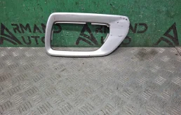 Накладка бампера Volvo XC70 2007-2013 30744507 2, передняя правая