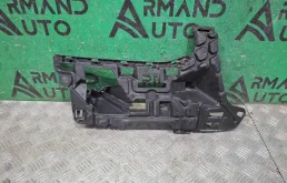 Кронштейн бампера Volvo XC90 2014-нв 31353371 2, передний правый