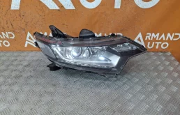 Фара Mitsubishi Outlander 2015-2023 8301C854 3, правая