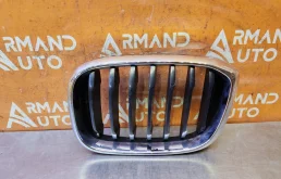 Решетка радиатора BMW X3 2017-2021 51137397465 G01, левая