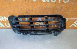 Решетка бампера Land Rover Range Rover 2012-2017 LR046708 4 L405, передняя правая