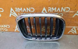 Решетка радиатора BMW X3 2017-2021 51137397466 G01, правая