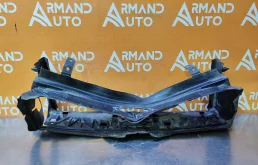 Воздуховод радиатора верхний BMW 3 series 2011-2020 51747255413 F30 F31