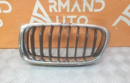 Решетка радиатора BMW 3 series 2011-2020 51137260497 F30 F31, левая