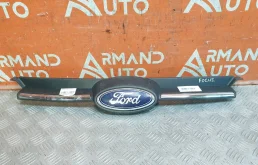 Решетка радиатора Ford Focus 2011-2015 2048467 3