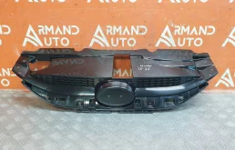 Решетка радиатора Hyundai IX35 2010-2015 863512Y000 1